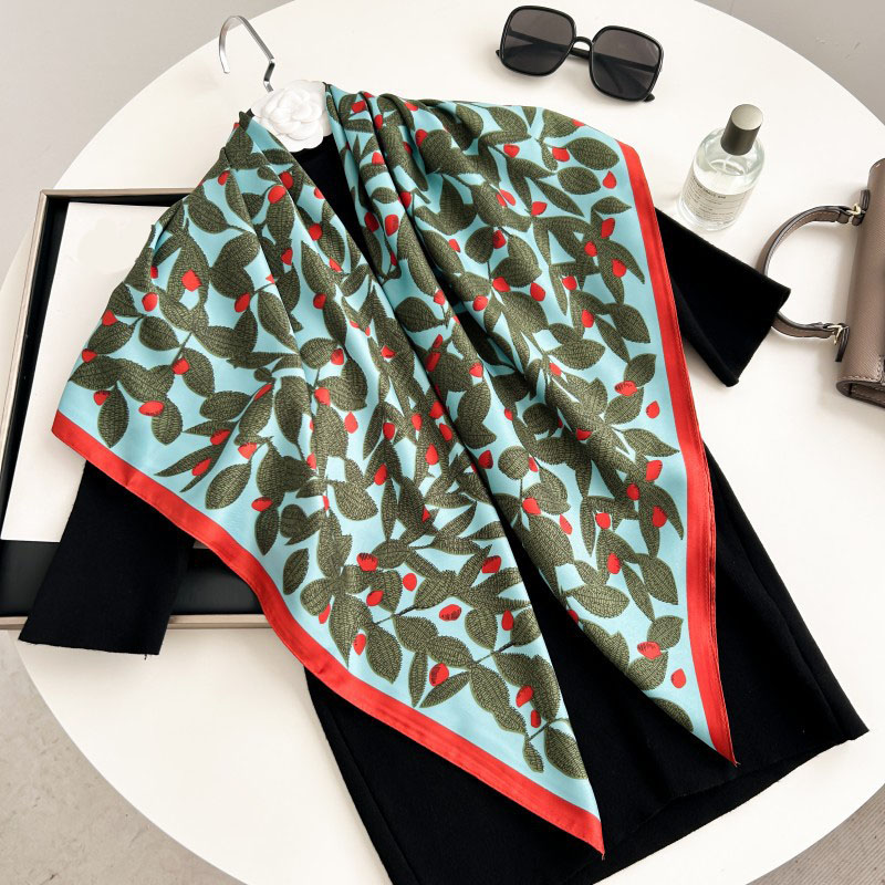 90 cm Kare Eşarp Yüksek Kalite - Silk Neck Scarf incelemesi ve fiyatı