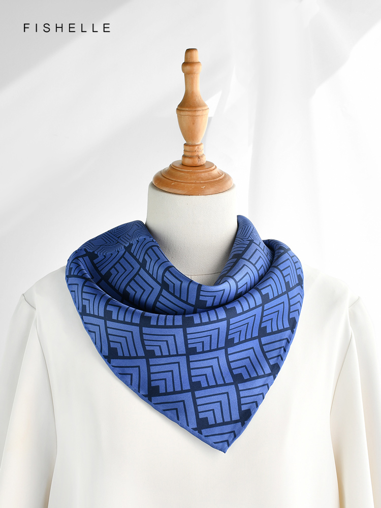 Çin klasik mavi beyaz porselen - Ascot Neck Scarf incelemesi ve fiyatı